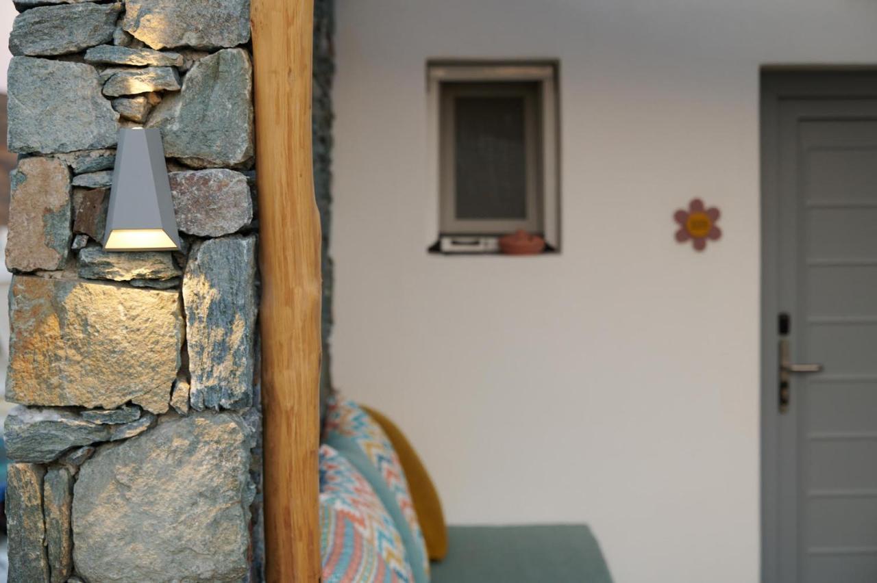 Mantellina Suites Kanala 외부 사진